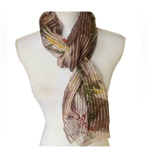 Vince Camuto, ladies, oblong, scarf, floral sheer excellent condition
